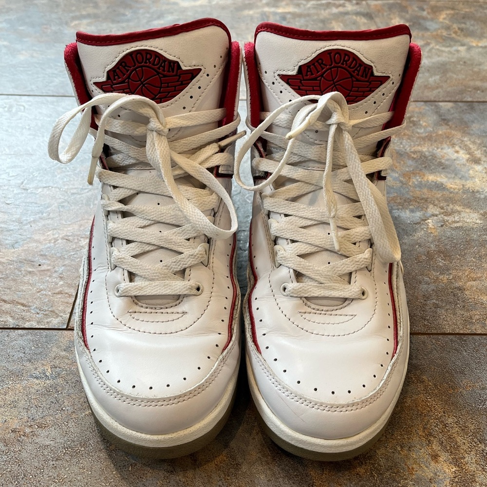Air Jordan 2 USM9